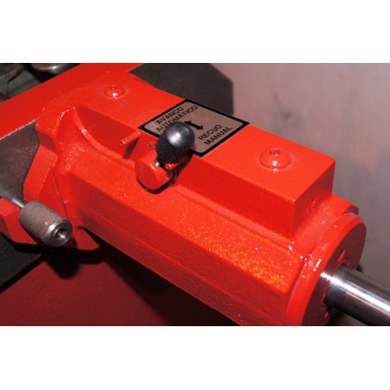 ALAVANCA PARA AVANÇO AUTOMÁTICO OU RECUO MANUAL