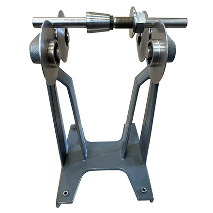 Device for balancing grinding wheel